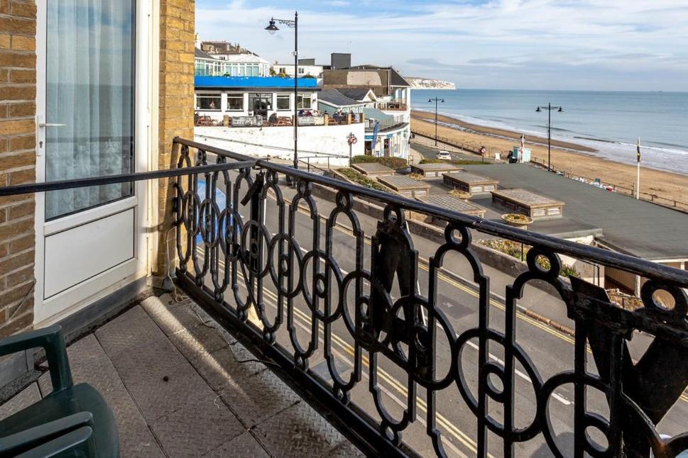 Royal Pier Hotel แซนดาวน์ ภายนอก รูปภาพ