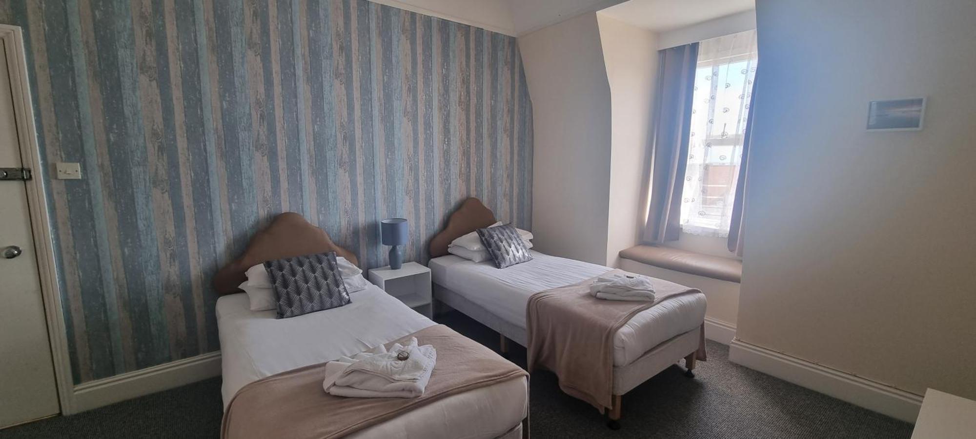 Royal Pier Hotel แซนดาวน์ ภายนอก รูปภาพ
